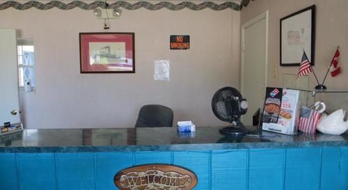 Dry Ridge Motor Inn Экстерьер фото
