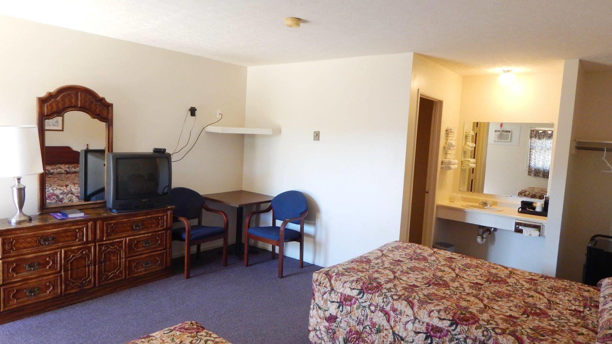 Dry Ridge Motor Inn Экстерьер фото